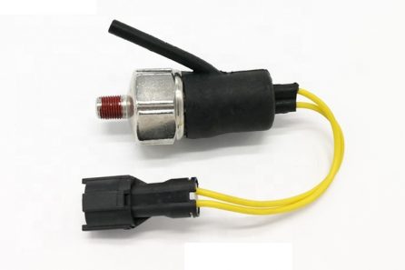 Oil Pressure Sensor 1-82410170-1